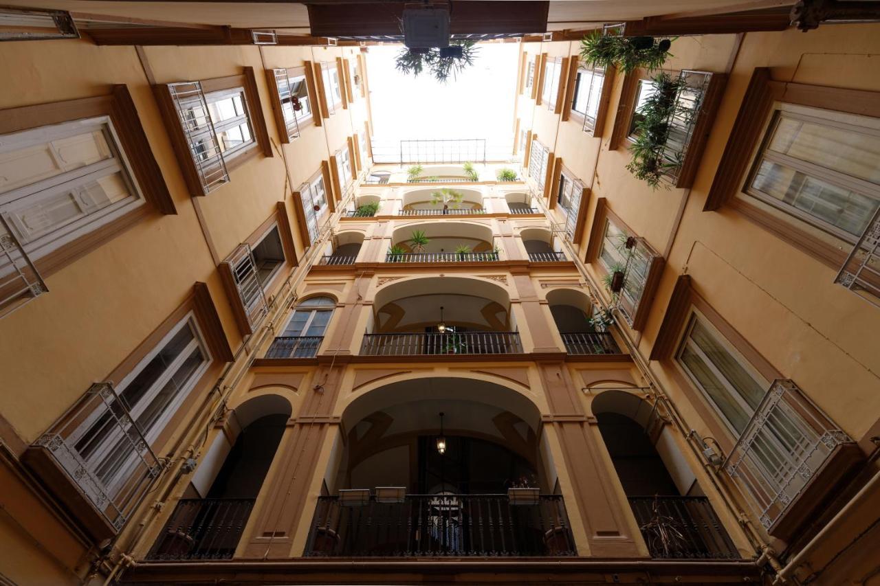 Duomo 77 - In The Heart Of The Historical Center By Elite Villas Neapel Exterior foto