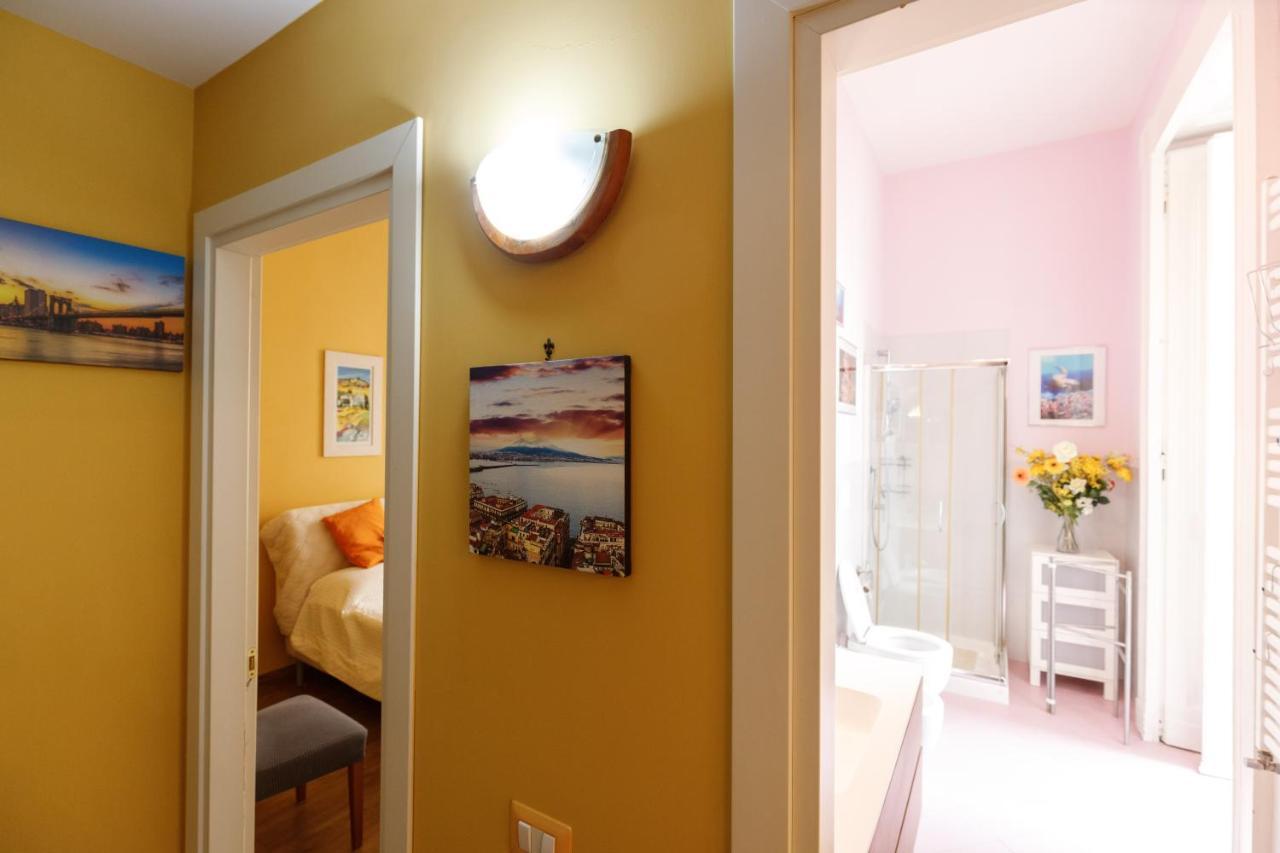 Duomo 77 - In The Heart Of The Historical Center By Elite Villas Neapel Exterior foto